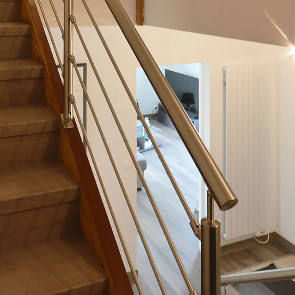MySystem Garde-Corps, Balustrade<Kit Réno inox pour garde-corps d'escalier - 3 poteaux - Main courante - 3 barres sur supports axiaux