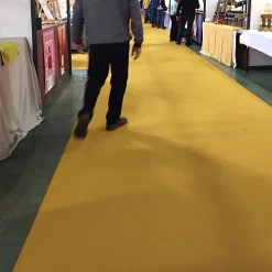 Décoweb Moquette|Moquette<Moquette - Stand Event - Jaune safran - 2 m x 30 ml