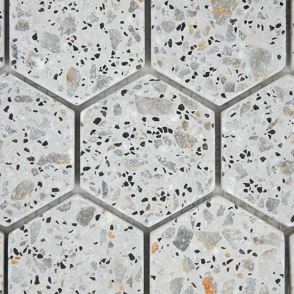 Casa Linéa MOSAIQUE HEXAGONE TERRAZZO LIGHT GREY 1 PLAQUE 30,5 x 30,5 CM CASA LINEA- Mosaïque Pour Wc
