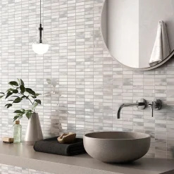 Carrelage Signature Mosaïque Pour Pièce À Vivre|Mosaïque Pour Salle De Bains<Mosaïque d'aluminium brosse et verre Mix beige Barrettes 2X7.3 cm - vendu par plaque de 30.3X29.7 cm -