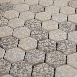 Ilcom Mosaïque de verre pressé antidérapant R11 sur maille pour salle de bain ou cuisine 52 cm x 34 cm - Hexa grey mat (0,166m²)- Mosaïque Pour Douche|Mosaïque Pour Salle De Bains