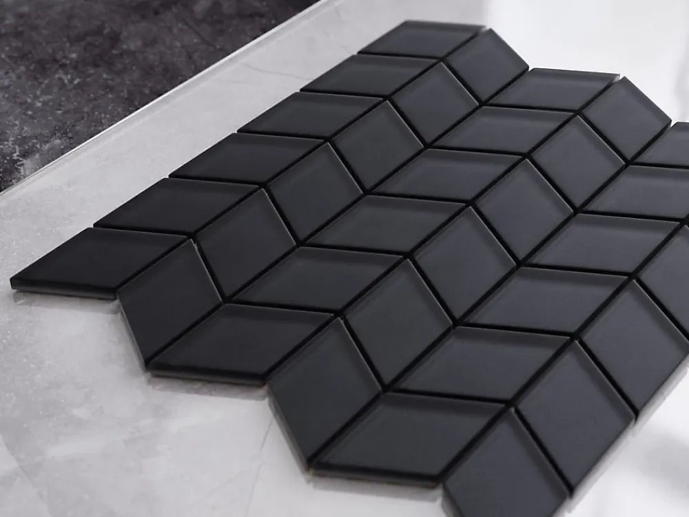 Ilcom Mosaïque de verre sur maille pour salle de bain ou cuisine Black Panther - 26.5cm x 30.5cm- Mosaïque Pour Wc