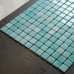 Ilcom Mosaïque en verre pressé pour piscines, bains et saunas 32.5 cm x 51.5 cm - Lagoon- Mosaïque Pour Pièce À Vivre|Mosaïque Pour Wc
