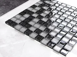 Ilcom Mosaïque en verre sur filet pour salle de bain ou cuisine 30 cm x 30 cm - Starry black- Mosaïque Pour Pièce À Vivre