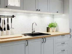 Ilcom Mosaïque sur résille pour salle de bain et cuisine en céramique 30 cm x 26 cm - Marble hive- Mosaïque Pour Douche