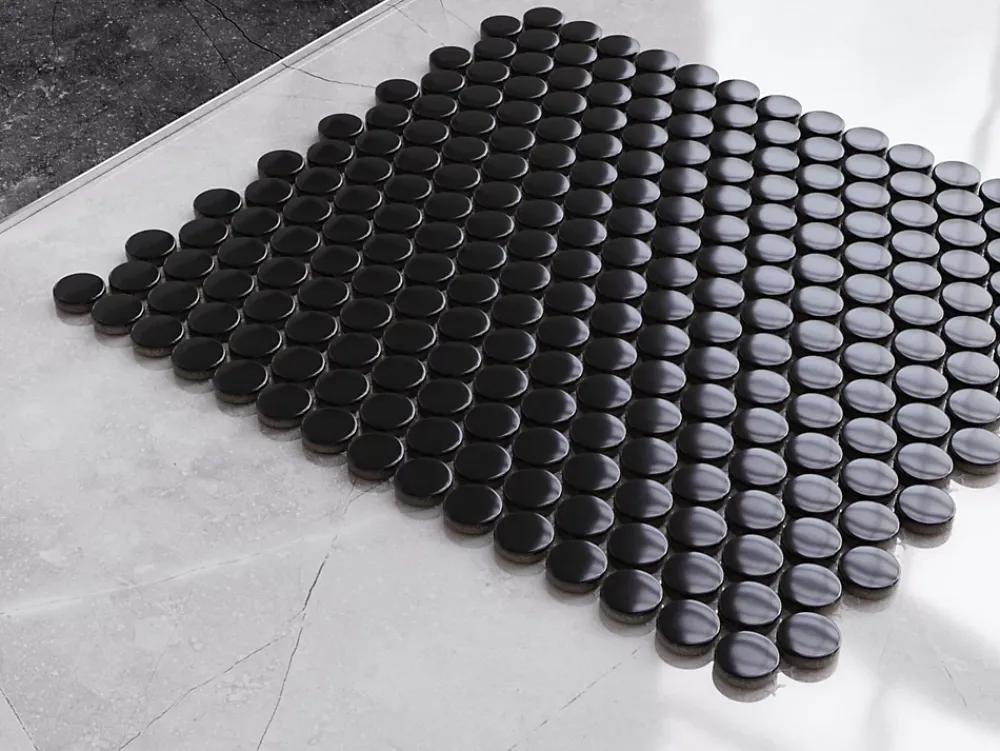 Ilcom Mosaïque sur résille pour salle de bain et cuisine en céramique 31.7 cm x 29.3 cm- Black dots- Mosaïque Pour Douche|Mosaïque Pour Wc