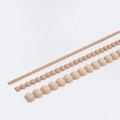 Woodbord Moulure murale décorative en bois PERLA 11 - 1,1 x 100 cm - Brut sans peinture - Cimaise - Plinthe - Baguette d'ornement- Moulure