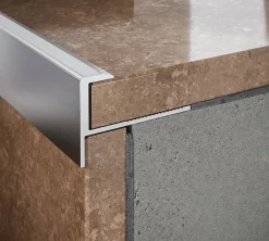 Diall Nez De Marche|Nez De Marche<Nez de marche extérieur carré aluminium brut argent lisse 28mmx250cm