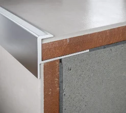 Diall Nez De Marche|Nez De Marche<Nez de marche extérieur carré aluminium brut argent lisse 28mmx250cm