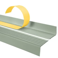 Quest Nez De Marche|Nez De Marche<Nez de marche PVC 40x25mm, , profilé d'escalier ND, auto-adhésif, antidérapant, d'escalier-protection, vert clair, 0.8m