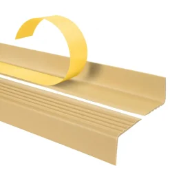 Quest Nez de marche PVC 40x25mm, , profilé d'escalier ND, auto-adhésif, antidérapant, d'escalier-protection, crémeux, 1.65m- Nez De Marche|Nez De Marche