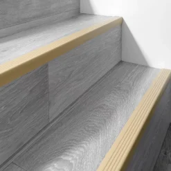 Quest Nez De Marche|Nez De Marche<Nez de marche PVC 50x42mm, , profilé d'escalier RGP, auto-adhésif, antidérapant, d'escalier-protection, beige, 1.1m