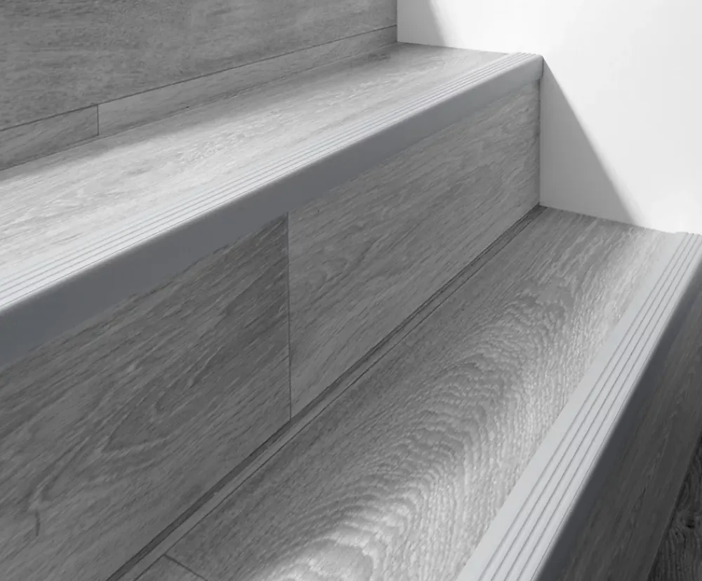 Quest Nez De Marche|Nez De Marche<Nez de marche PVC 40x25mm, , profilé d'escalier ND, auto-adhésif, antidérapant, d'escalier-protection, gris, 1.3m