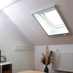 Volet-Moustiquaire Pack éco de 2 moustiquaires enroulables verticales pour fenêtre de toit L 100 cm x H 120 cm Alu blanc- Moustiquaire Pour Fenêtre De Toit