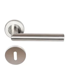 Klose Besser Poignée De Porte<Paire de Poignées de porte sur Rosaces Rondes " Elsa Angle Vif " inox 304 - +1 Paire de rosaces à trou de clé