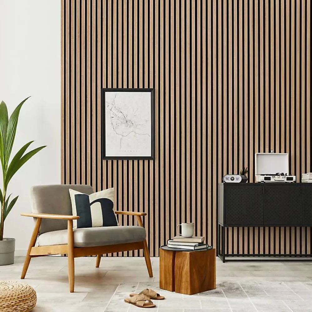 Decoon Panneau tasseaux bois 250 x 30 x 1,9 cm - décor chêne clair fond noir - 0,75m²- Panneau Tasseau Bois