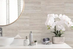 Dumawall+ Panneau Mural De Salle De Bains<panneaux muraux douche - dalle pvc travertino 37,5 cm ht x 65 cm lg - lot de 8 plaques - 1,95 m2