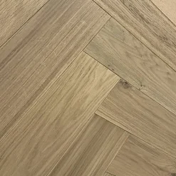 Premibel Parquet Parquet Bâton Rompu Chêne contrecollé verni brossé Rustique Invisible Cambridge 125x15X600mm - 4mm de couche d'usure- Parquet Contrecollé|Voir Tous Les Parquets