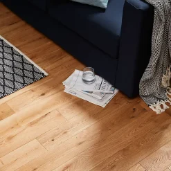 GoodHome Parquet massif à coller Laholm 2 m en chêne verni coloris naturel- Parquet Massif|Voir Tous Les Parquets