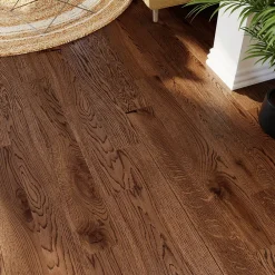GoodHome Parquet massif à coller Skara L en chêne verni brun- Parquet Massif|Voir Tous Les Parquets