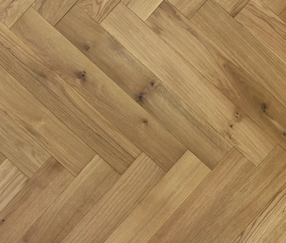 GoodHome Parquet Massif|Parquet Chevron<Parquet massif à coller Visby bâtons rompus en chêne huilé blond