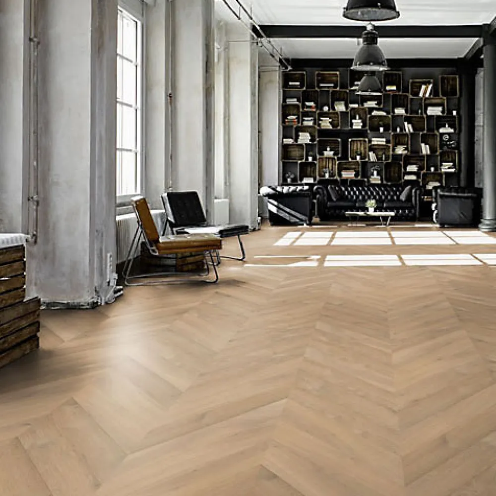 Premibel Parquet Parquet Point de Hongrie Chêne contrecollé verni brossé Pr Bis Invisible Newcastle 125x15X780mm - 4mm de couche d'usure- Parquet Contrecollé|Voir Tous Les Parquets