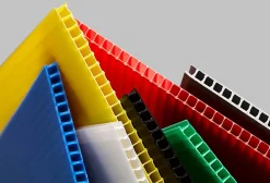 Strativer Distributi Plaque de polypropylène alvéolaire neutre 1x0.5m ep 2.5mm- Verre Synthétique