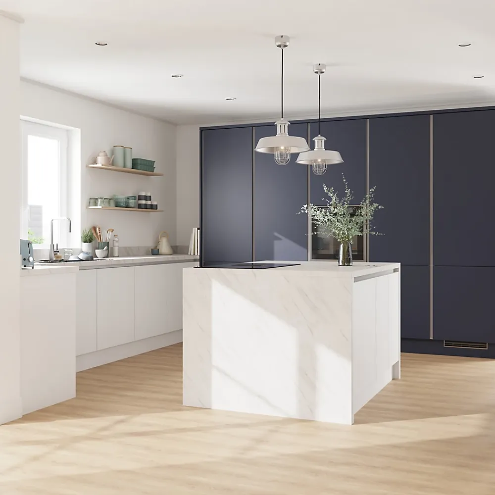 GoodHome Plinthe de cuisine Stevia blanc mat H. 15 x l. 240 x Ép. 1,6 cm- Plinthe De Cuisine