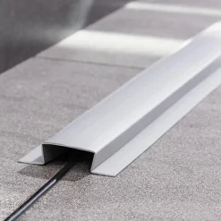 Quest Plinthe de finition W4 en PVC 2,en,1 110 mm, baguette autocollante, masquante, plinthe souple pour sol et mur, blanc, 10 m- Plinthe Pour Sol En Vinyle Et Pvc