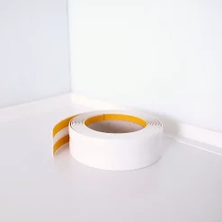 Quest Plinthe Souple Auto-Adhésive en PVC 15x15mm, 15m, Bande Élastique pour Finitions et Étanchéité des Jonctions, bronze- Plinthe Pour Sol En Vinyle Et Pvc