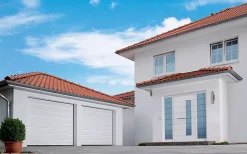 Hormann Porte De Garage Sectionnelle<Porte de garage sectionnelle acier WoodGrain blanc trafic RAL 9016 - l.300 x h.200 cm - motorisée
