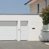 Hormann Porte de garage sectionnelle acier SandGrain blanc trafic RAL 9016 - l.250 x h.212,5 cm - motorisée- Porte De Garage Sectionnelle