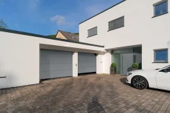 Hormann Porte De Garage Sectionnelle<Porte de garage sectionnelle acier Planar gris aluminium RAL 9007 Matt Deluxe - l.300 x h.212,5 cm - motorisée
