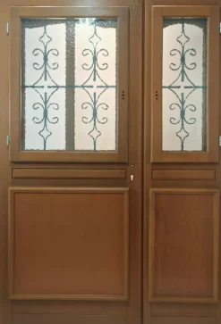 Gd Menuiseries Porte D'entrée Bois Tiercée Vauban H215 X L140 Côte Tableau P.droit Poignée, Barillet- Porte D'Entrée