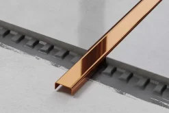Ilcom Profilé Carrelage<Profilé décoratif C en acier inoxydable pour carrelage Cuivre poli - 20 mm x 2440 mm x 0,65 ep.