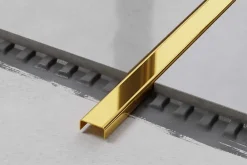 Ilcom Profilé décoratif C en acier inoxydable pour carrelage Or poli - 20 mm x 2440 mm x 0,65 ep.- Profilé Carrelage