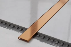 Ilcom Profilé décoratif C en acier inoxydable pour carrelage Cuivre satiné - 40 mm x 2440 mm x 0,65 ep.- Profilé Carrelage