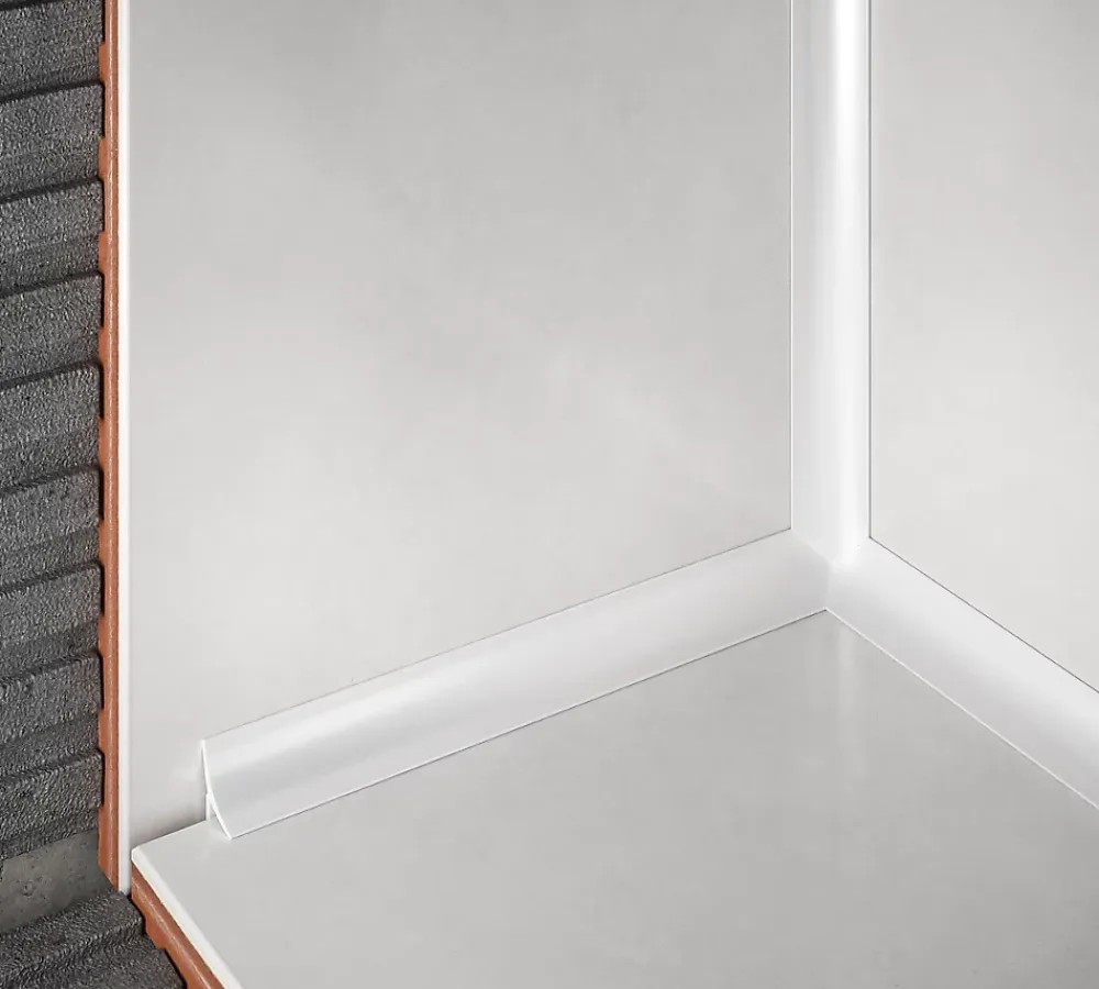 Diall Profilé de carrelage intérieur rond PVC blanc lisse L.2,5m x l.3cm x ep.9mm- Profilé Carrelage