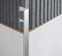 Diall Profilé Carrelage<Profilé de carrelage intérieur droit aluminium argent anodisé mat L.2,5m x l.2,2cm x ep.8mm