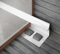 Diall Profilé Carrelage<Profilé de carrelage intérieur rond PVC blanc lisse L.2,5m x l.3cm x ep.6mm