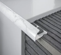 Diall Profilé Carrelage<Profilé de carrelage intérieur rond PVC blanc marbré lisse L.2,5m x l.2,7 cm x ep.9mm