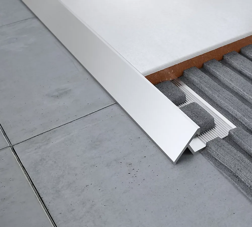Diall Profilé Carrelage<Profilé de rattrapage extérieur droit aluminium brut argent lisse 32mmx100cm
