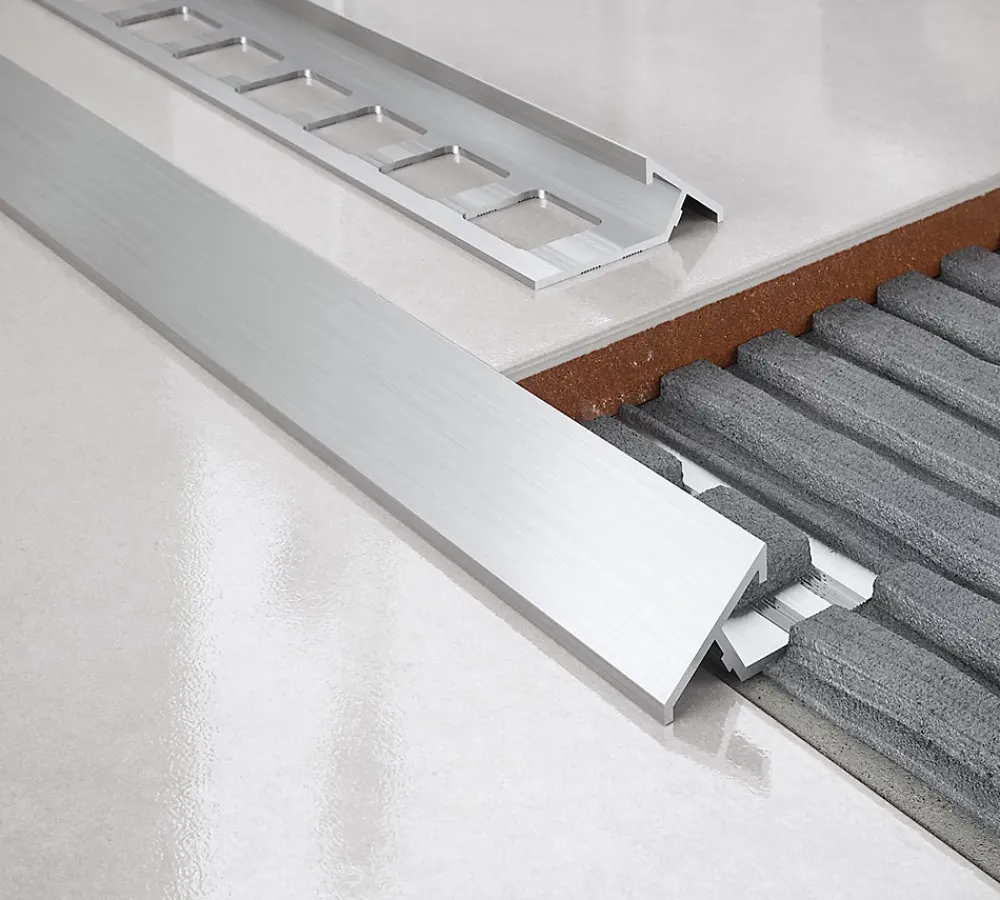 Diall Profilé Carrelage<Profilé de rattrapage extérieur droit aluminium brut argent lisse 32mmx100cm