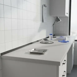 Quest Cornière PVC 30x30 mm de protection et de décoration, baguette d'angle de finition, profilé L, KT, rigide, noir, 150 cm- Plinthe Pour Sol En Vinyle Et Pvc
