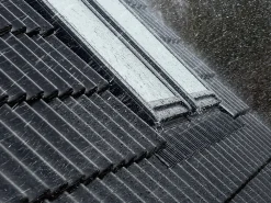 Velux Raccord, Habillage Et Bloc Isolant De Fenêtre De Toit<Raccord fenêtre de toit simple sur tuiles EDW MK08 gris