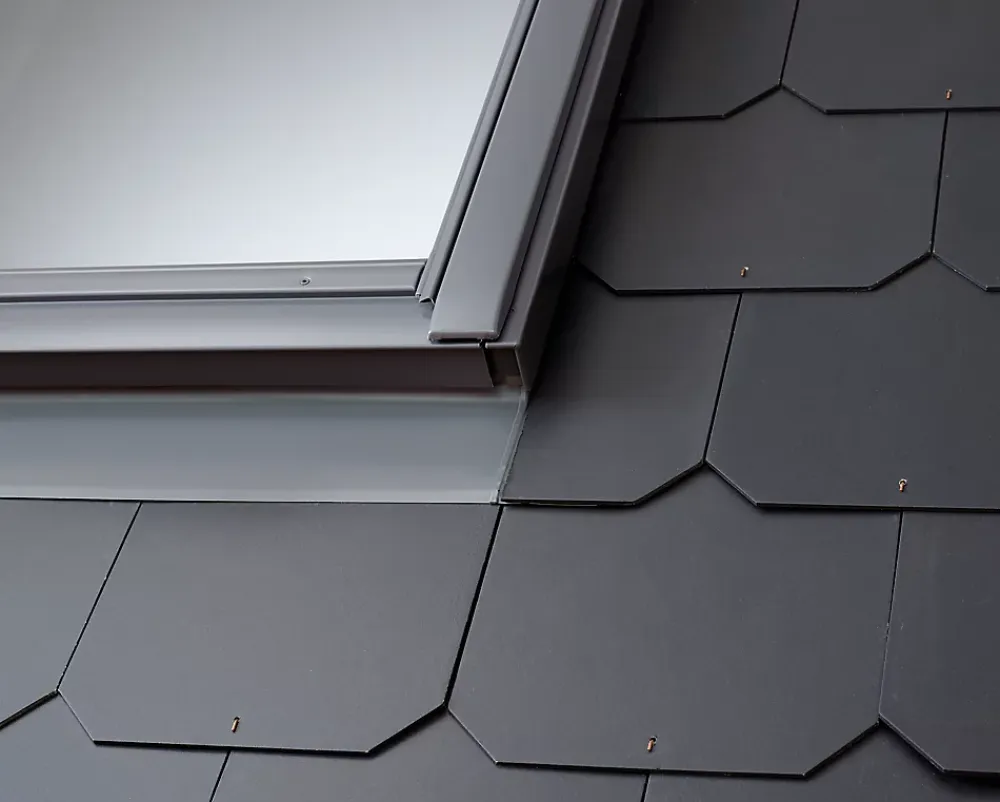 Velux Raccord fenêtre de toit simple sur ardoises EDL SK08 gris- Raccord, Habillage Et Bloc Isolant De Fenêtre De Toit