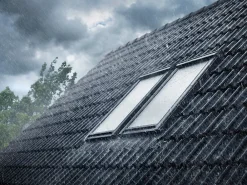 Velux Raccord, Habillage Et Bloc Isolant De Fenêtre De Toit<Raccord fenêtre de toit simple sur tuiles EDW MK08 rouge
