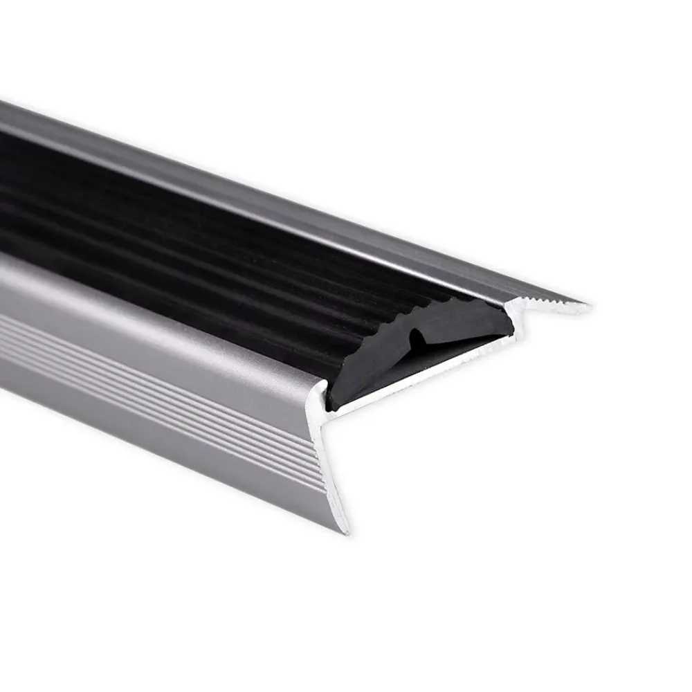 Floordirekt Profilé De Rénovation De Marche<Seuil d'escalier Avec simple caoutchouc Power Grip Longueur: 134 cm Pré-percé Noir