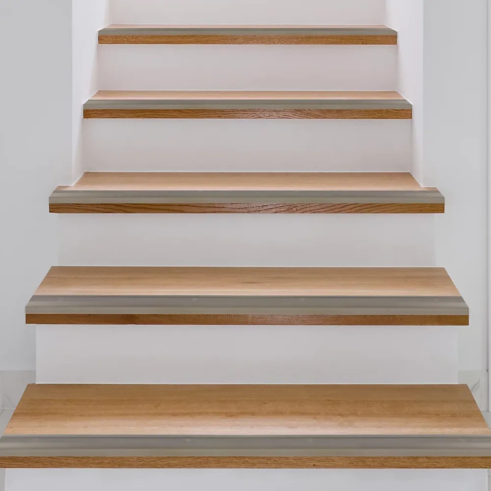 Floordirekt Seuil d'escalier Glory Aluminium anodisé Forme: L Bronze clair M 100 cm- Profilé De Rénovation De Marche