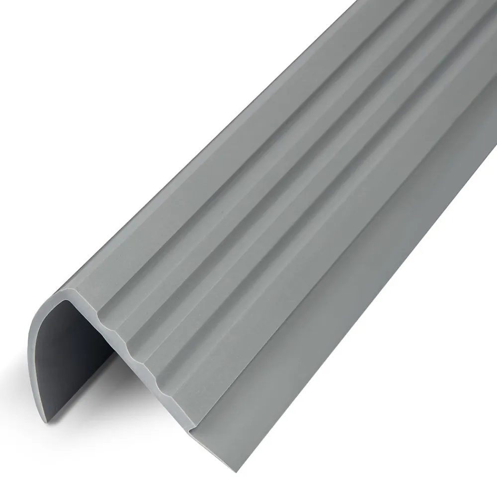 Floordirekt Profilé De Rénovation De Marche<Seuil d'escalier Michigan PVC 45 x 42 mm Gris Longueur: 100 cm